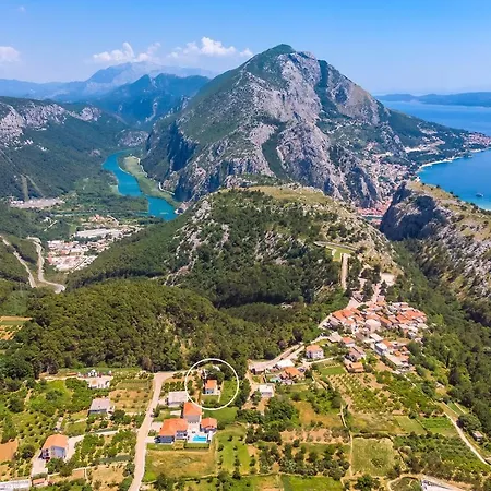 Villa Provos *